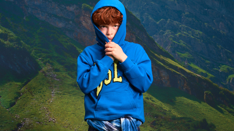 Abbigliamento Bambini: i colori must-have della primavera 2025