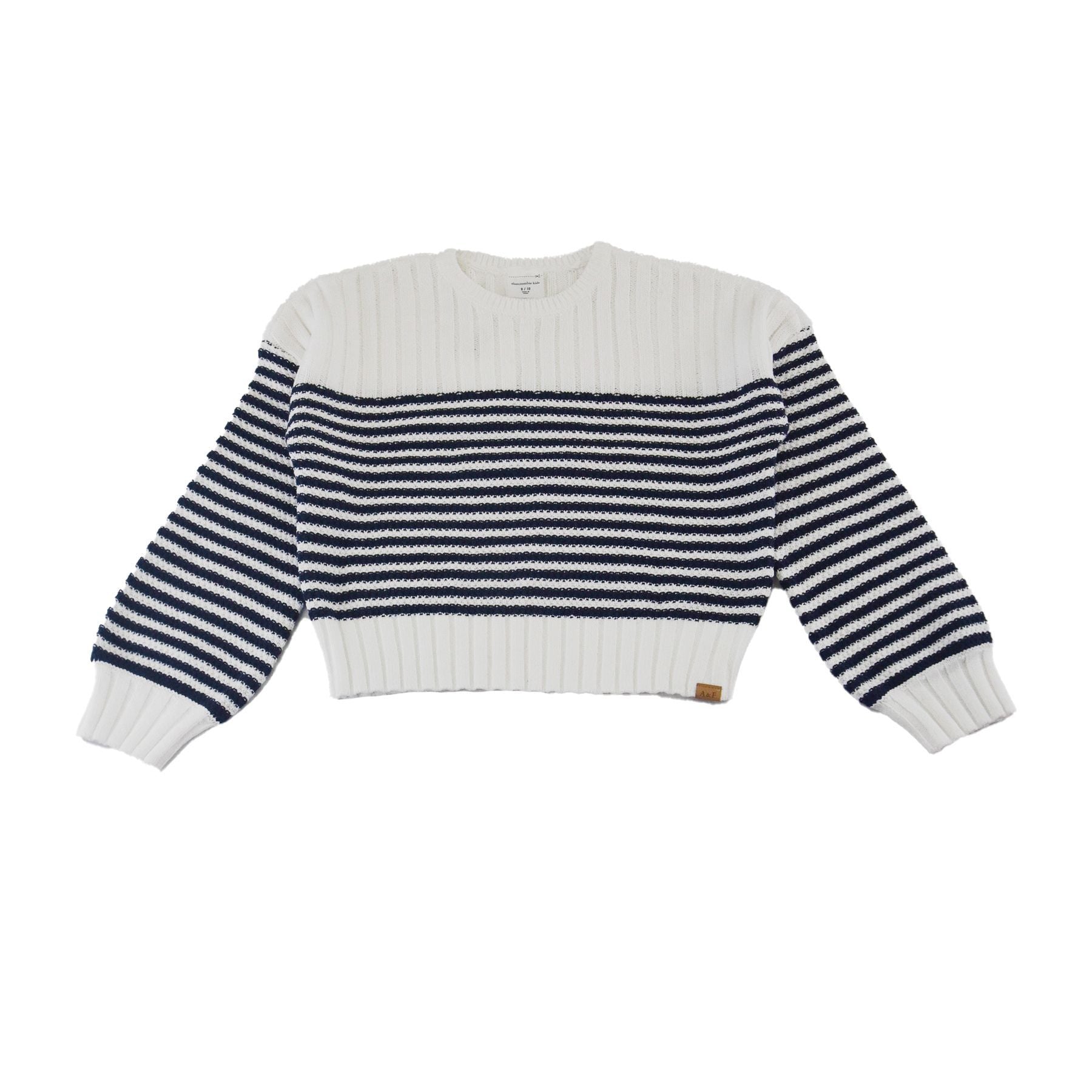 Braided sweater with cut neck