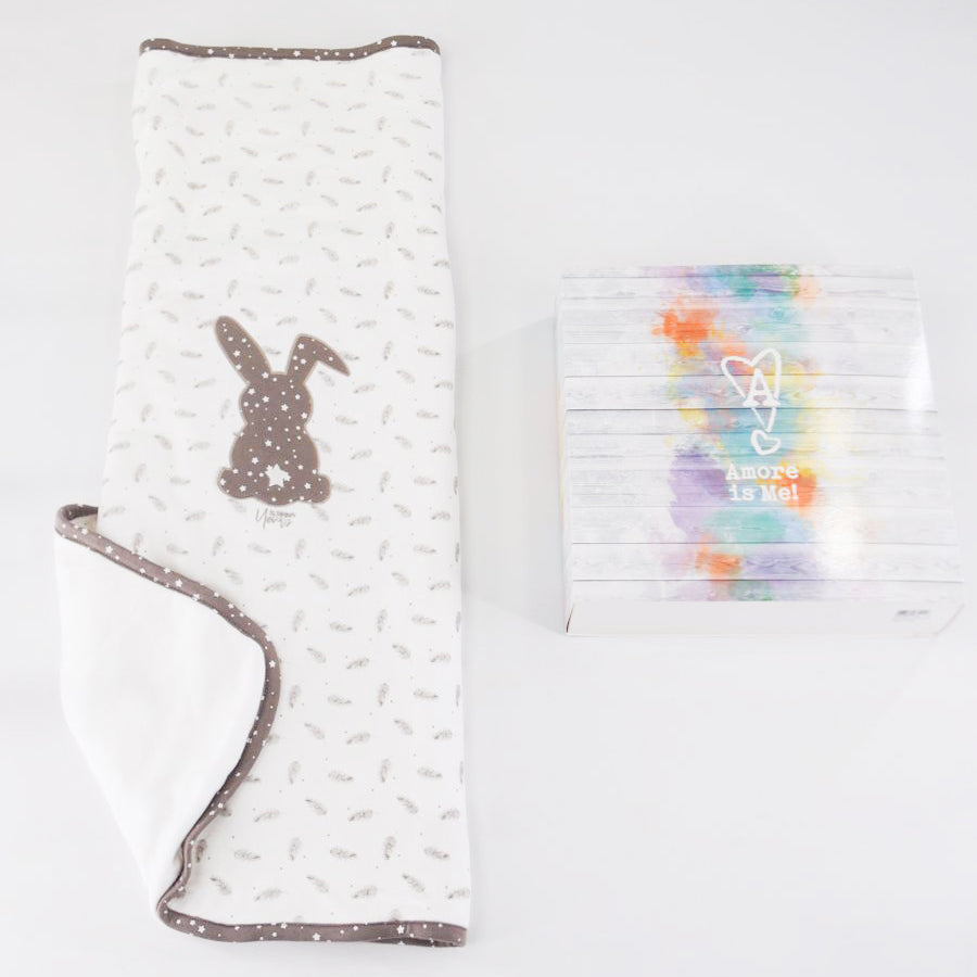 Love is me Bunny Pattern Blanket