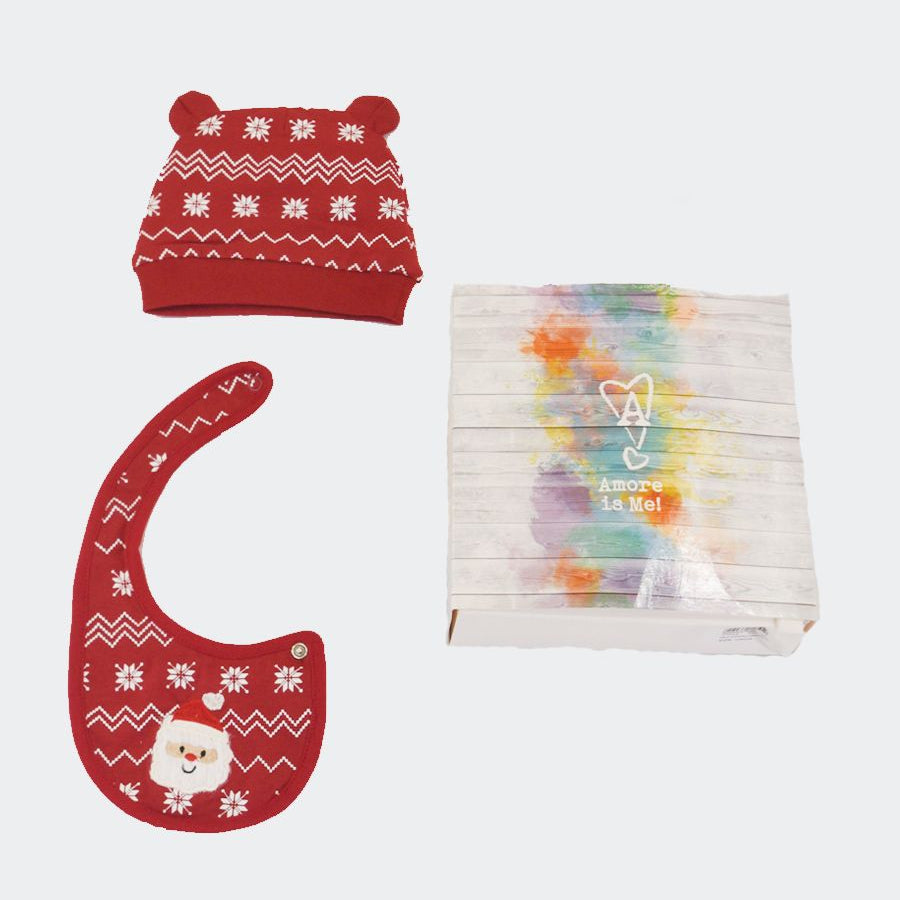 Love is me Hat and Bib Gift Set