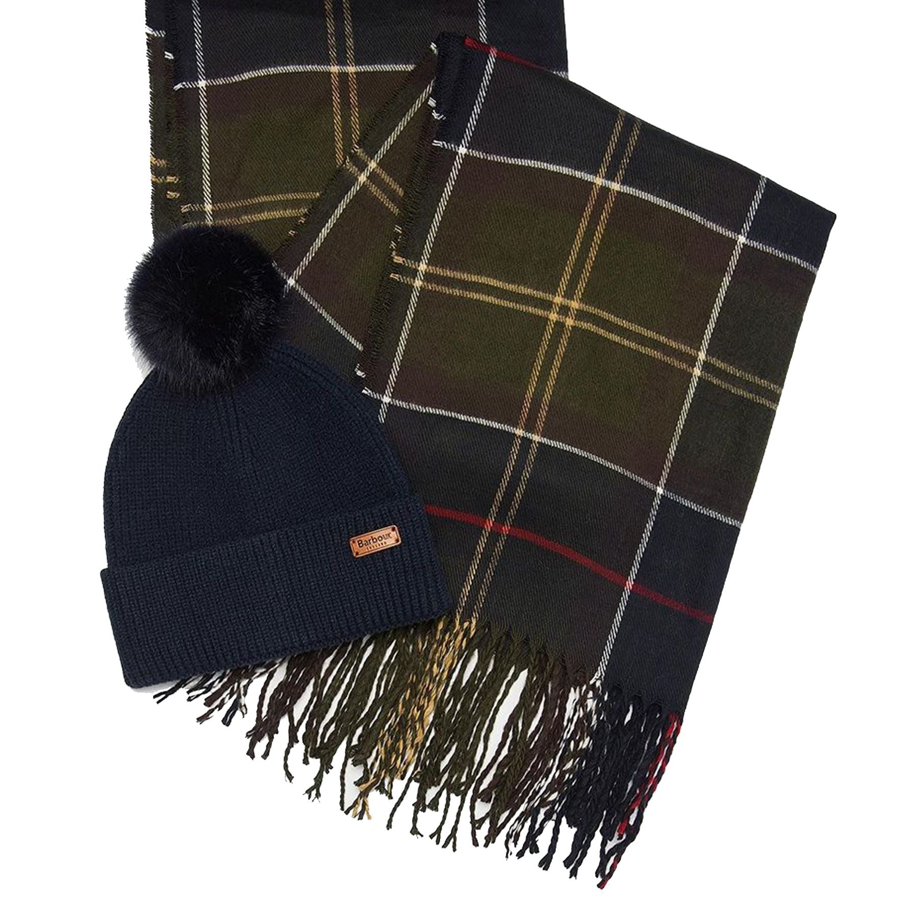 Gift set consisting of a matching ribbed scarf and hat with pom pom