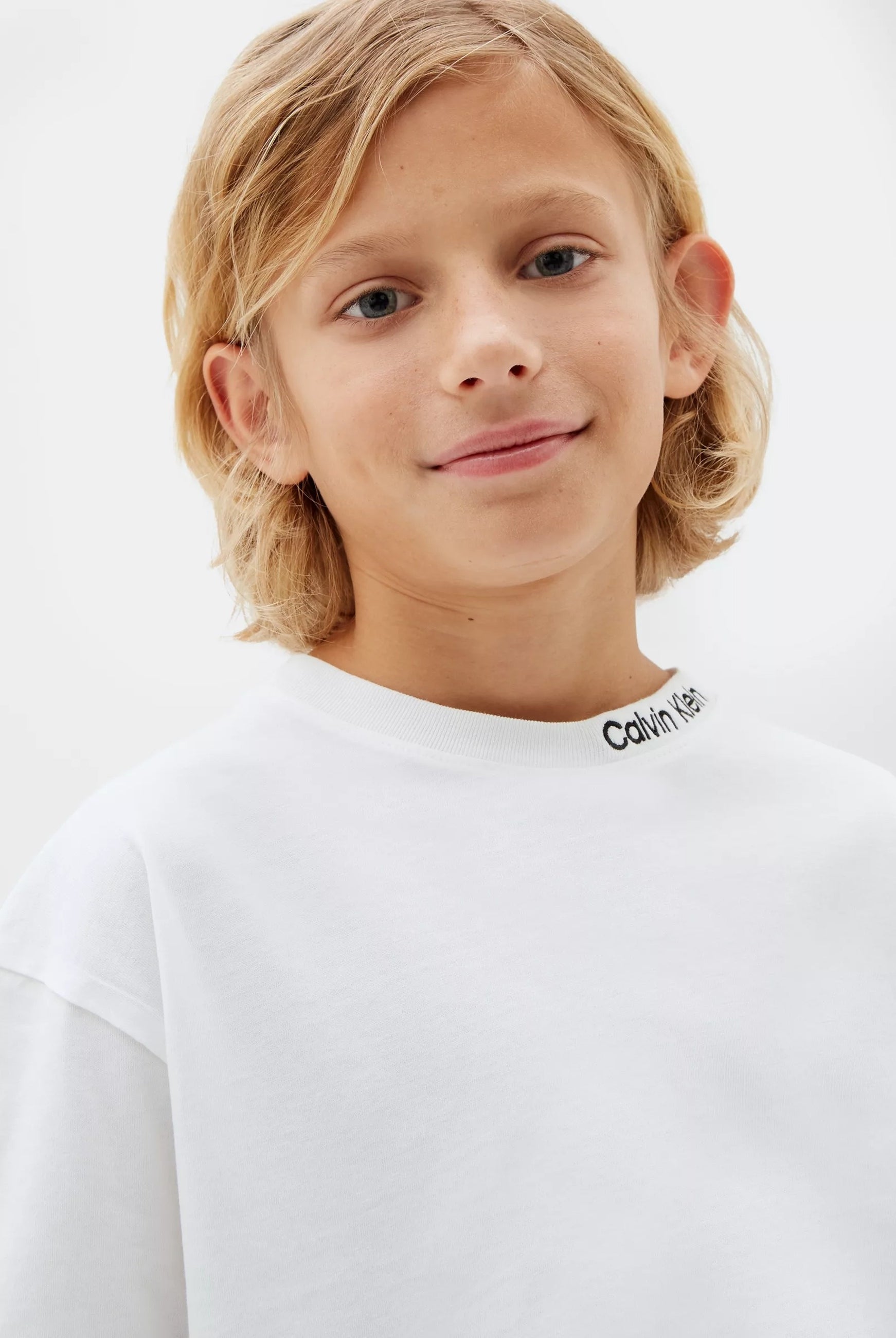 https://origin.bimbivip.com/storage/prodotti/CKTJI18B_U_05G_1.jpg