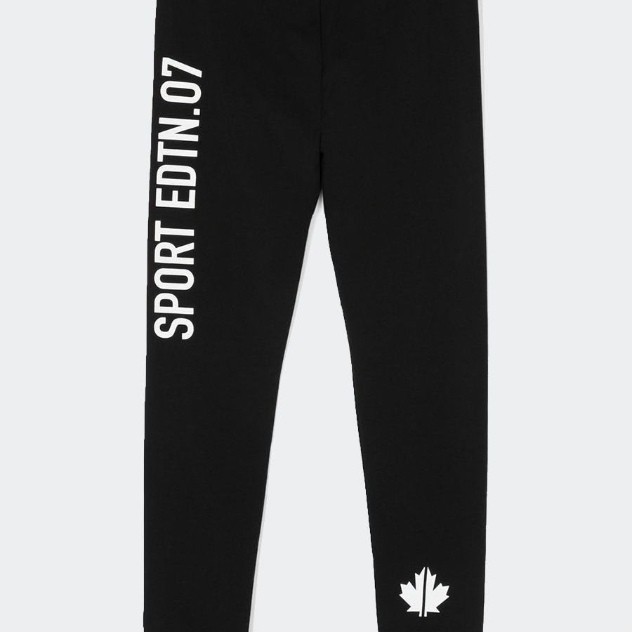 Solid color trousers