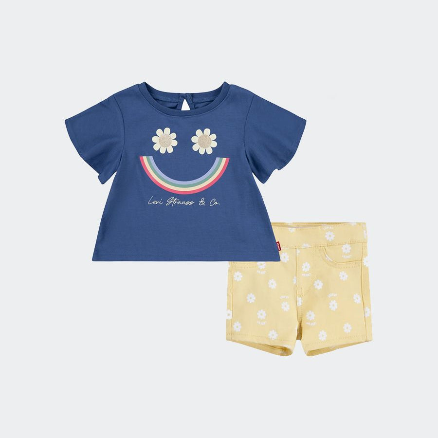 Complete T-shirt and Shorts