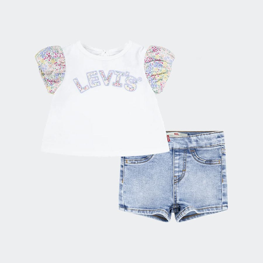 Complete T-shirt and Shorts