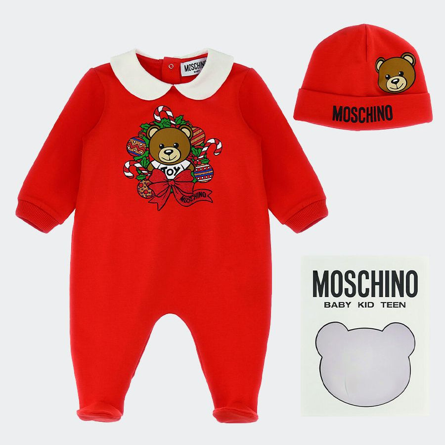 Gift set consisting of onesie and hat