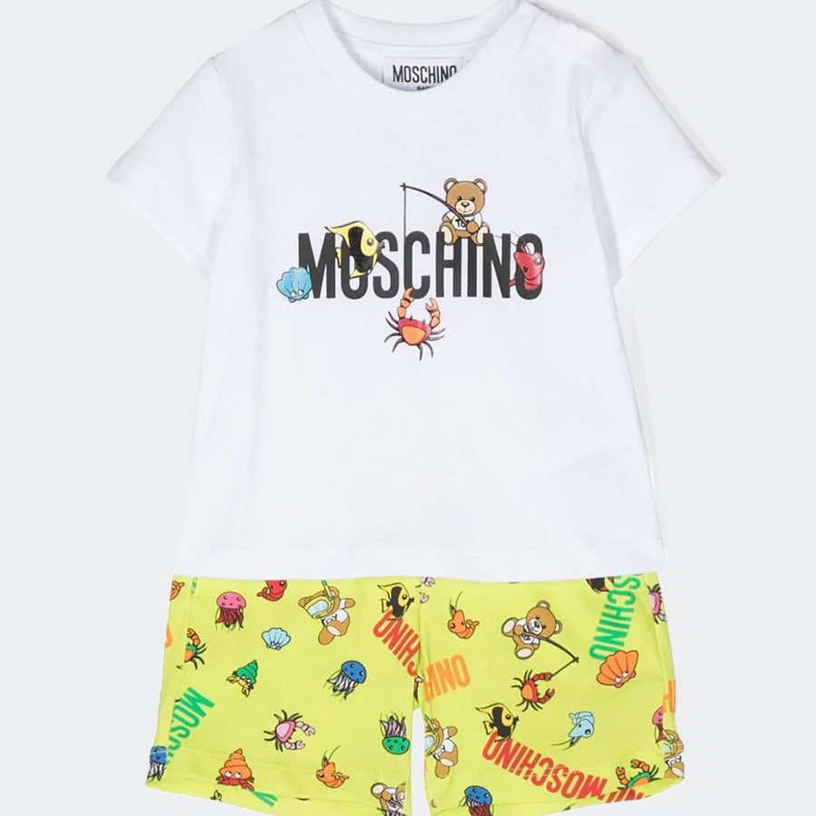 Complete T-shirt and Shorts