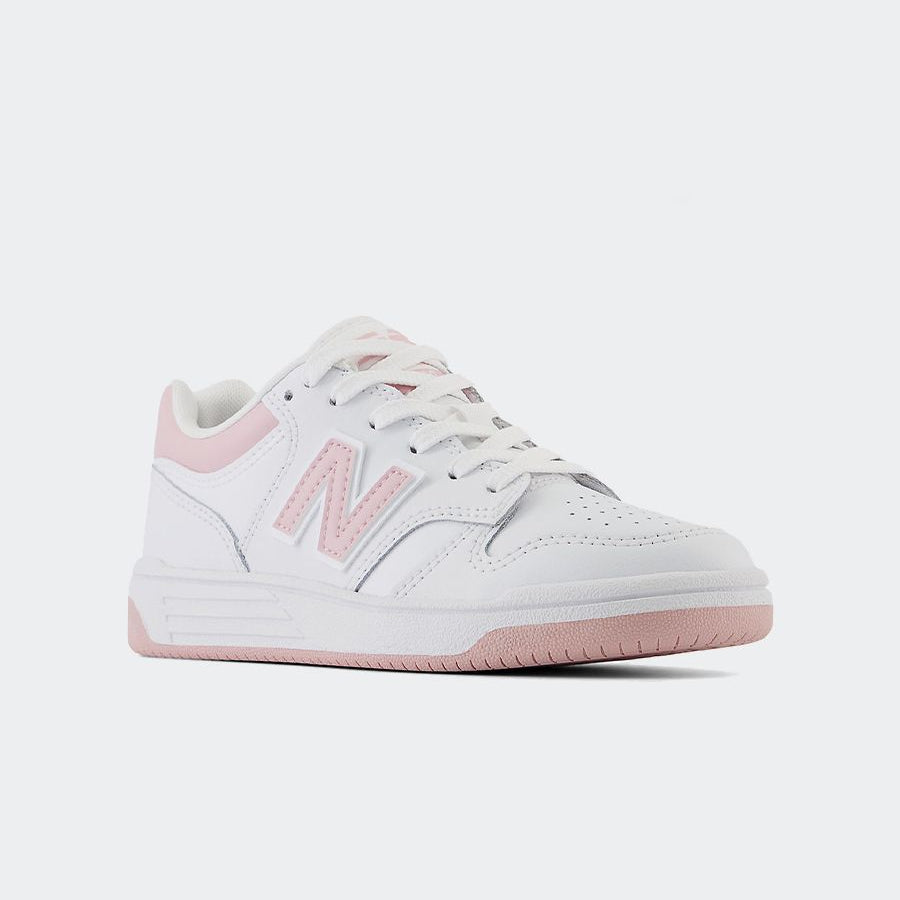 Sneakers model 480 inspired by NBA basketball