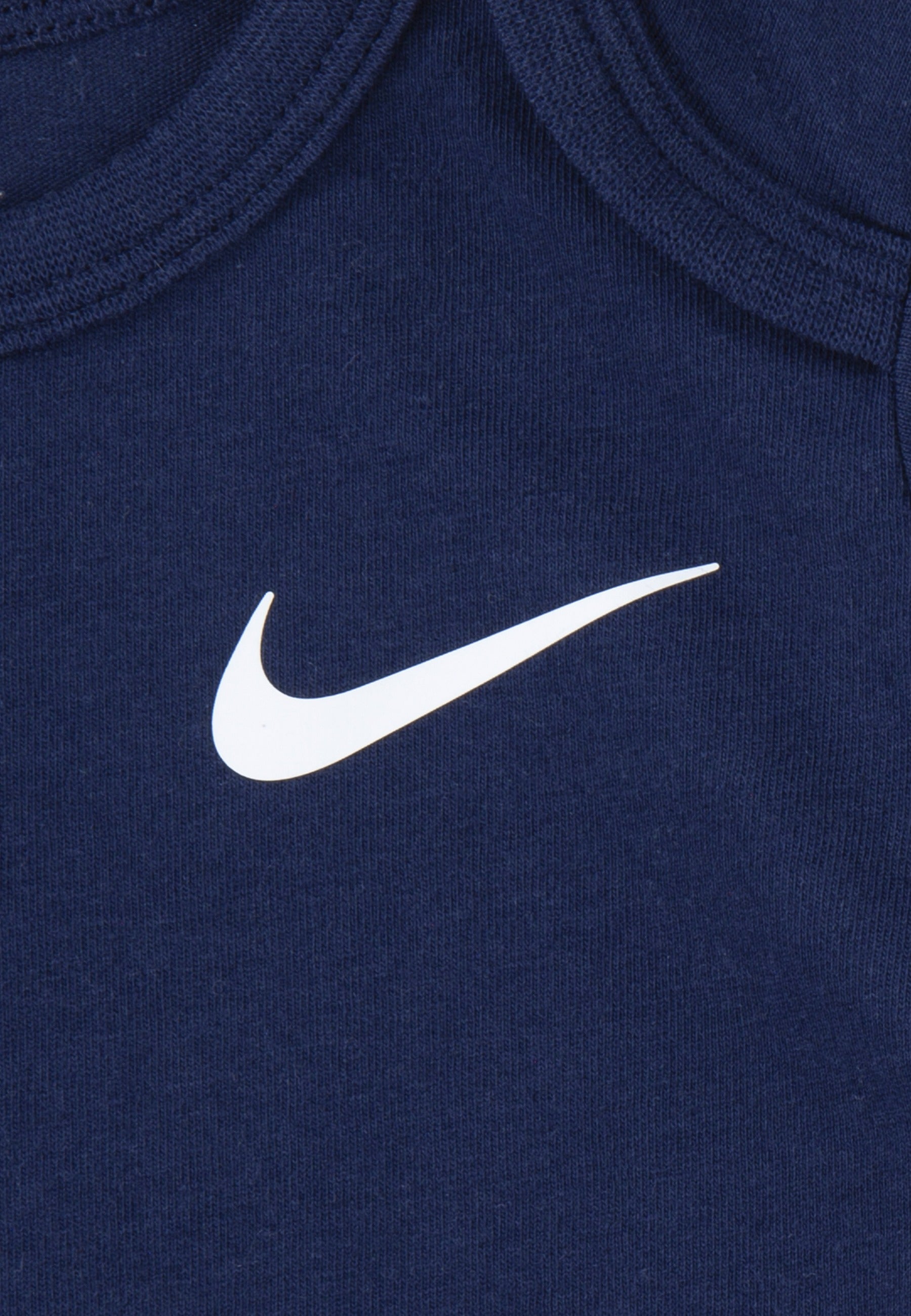 https://origin.bimbivip.com/storage/prodotti/NK66L940_H_BG6_3.jpg