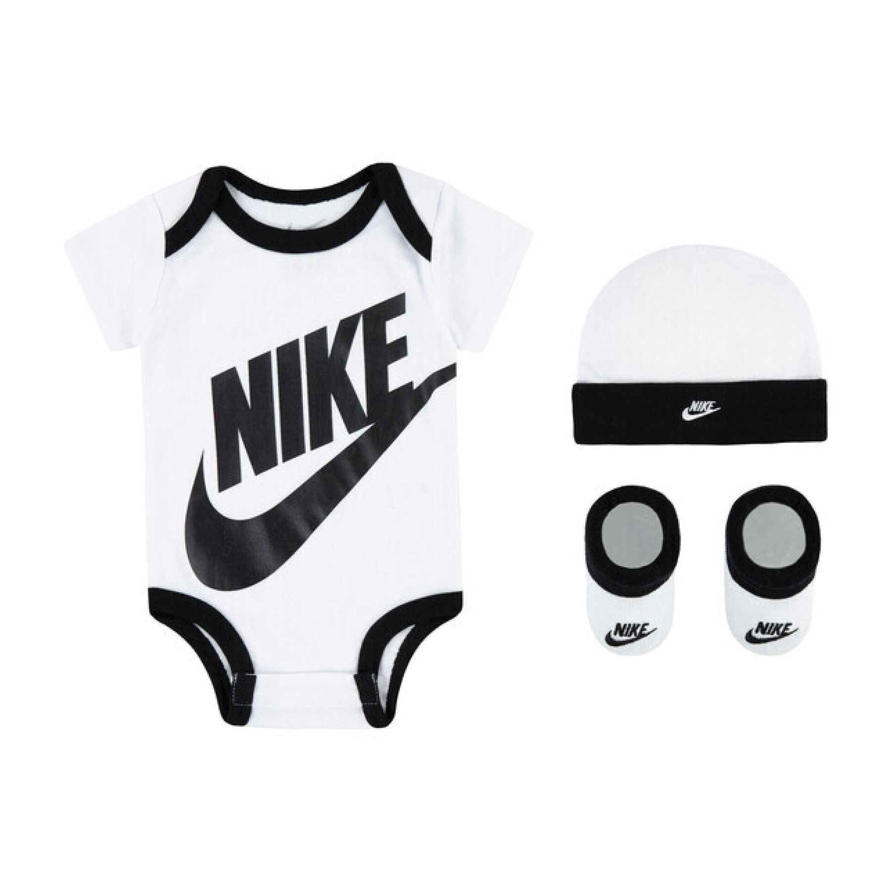 Nike Trio Gift Set in Soft Cotton with Highlighted Logo