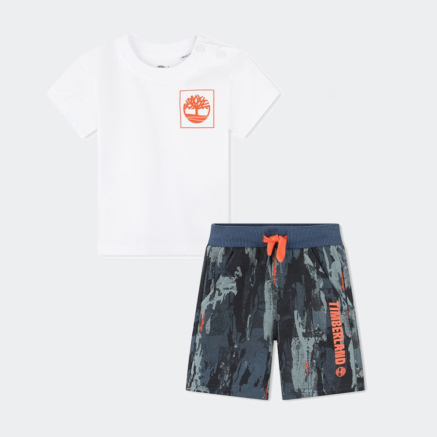T-shirt and Bermuda shorts set