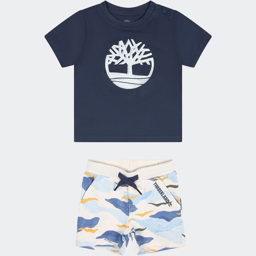 T-shirt and Bermuda shorts set