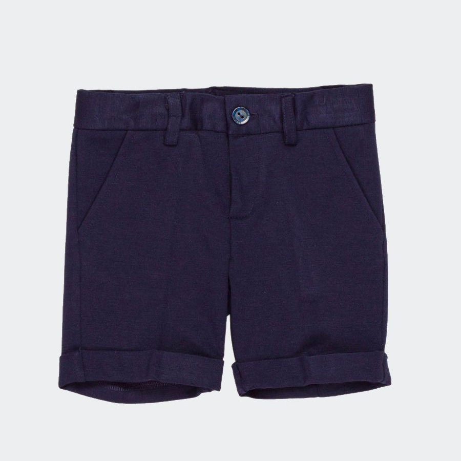 The elegant Bermuda shorts