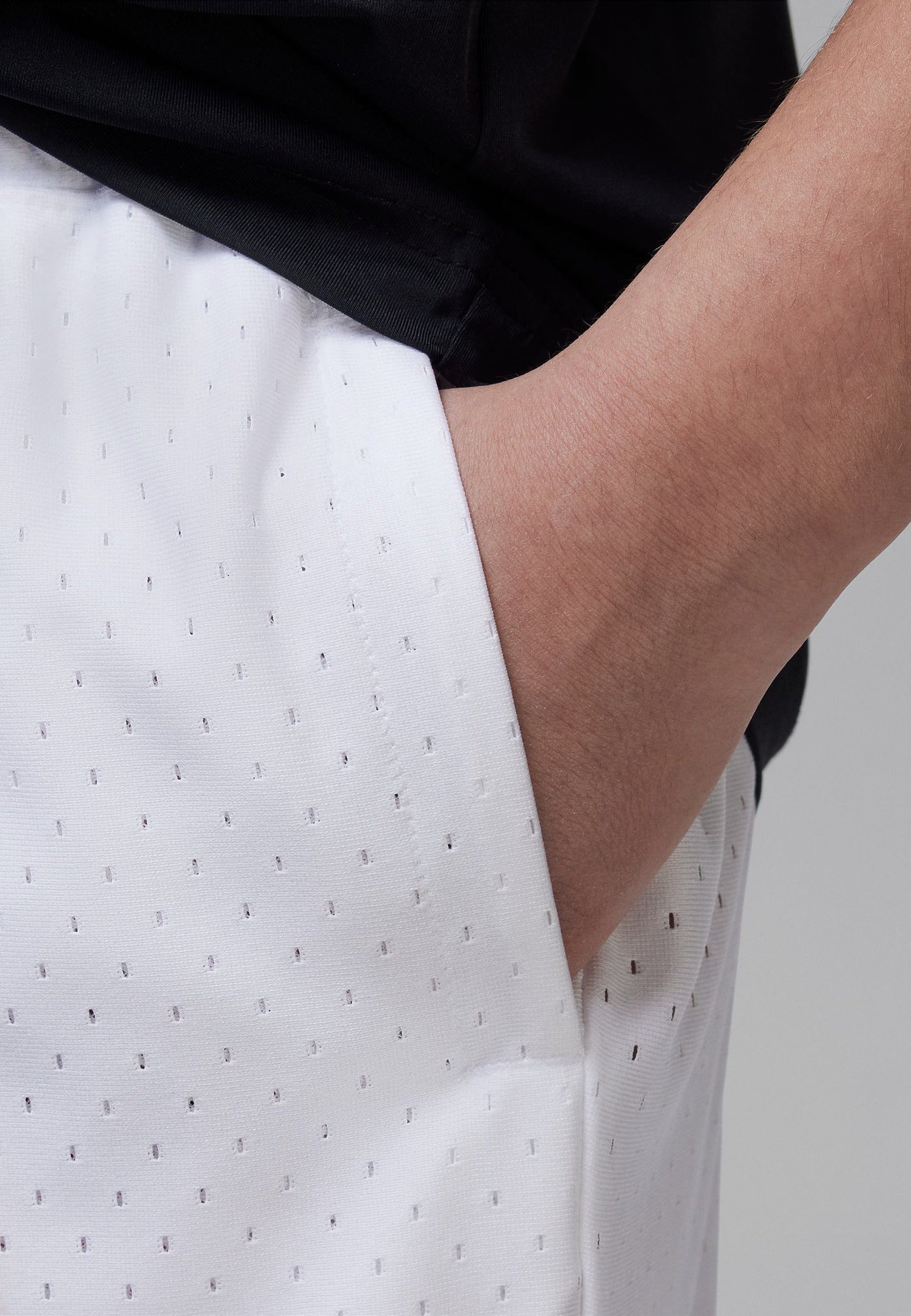 https://origin.bimbivip.com/storage/prodotti/JD95D313_H_001_3.jpg