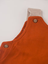 Completo  tre pezzi Cardigan t-shirt e salopette