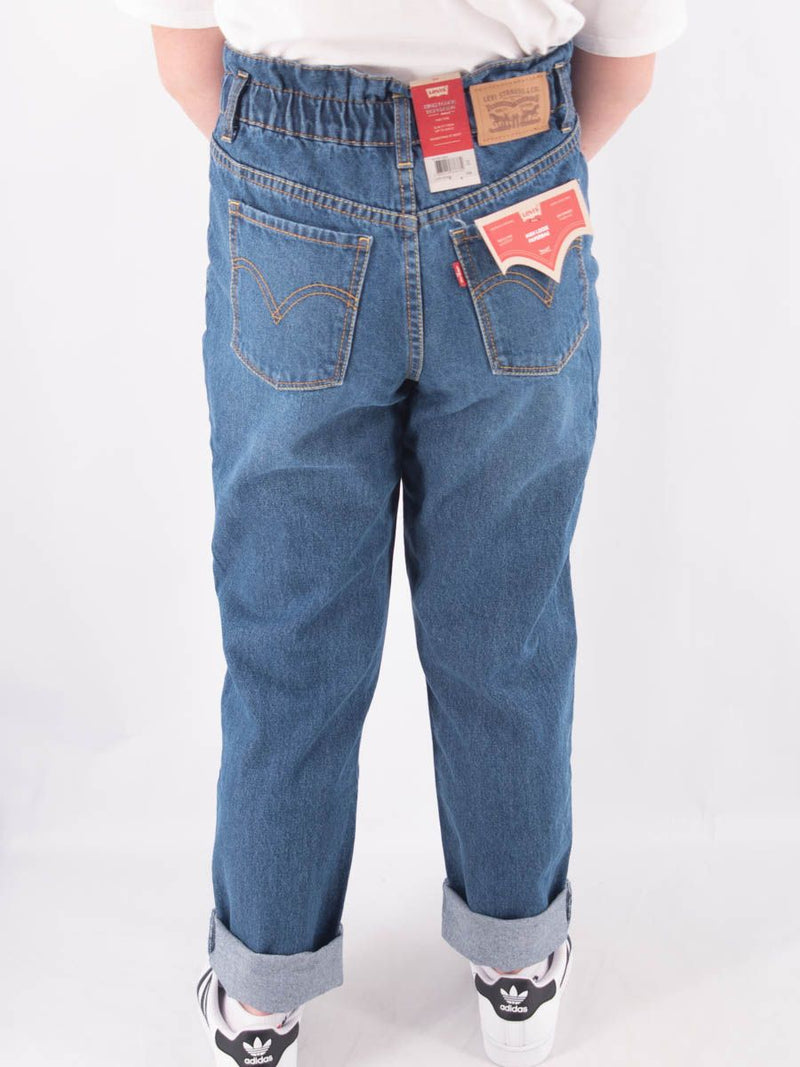 Jeans  a vita alta dal taglio ampio