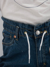 Jeans  a vita alta dal taglio ampio